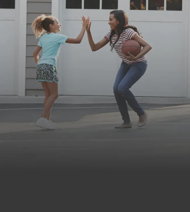 kids playing basketball